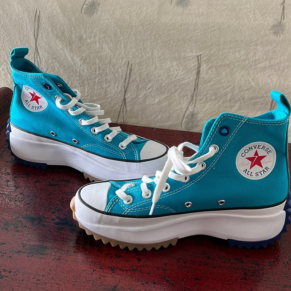 Converse High Top Platform. Sneakers. Worn one time